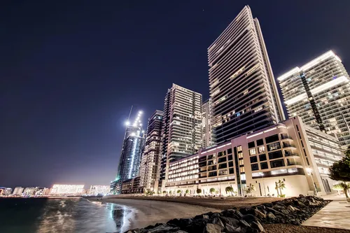 3 Bedrooms Apartment in Beach Vista