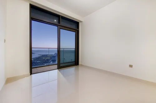3 Bedrooms Apartment in Beach Vista