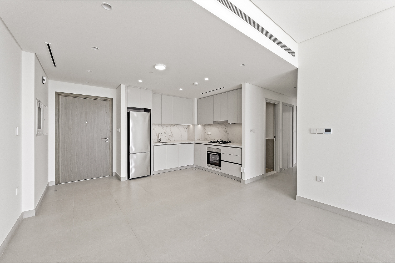 2 Bedrooms Apartment in Beach Mansion Tower 1