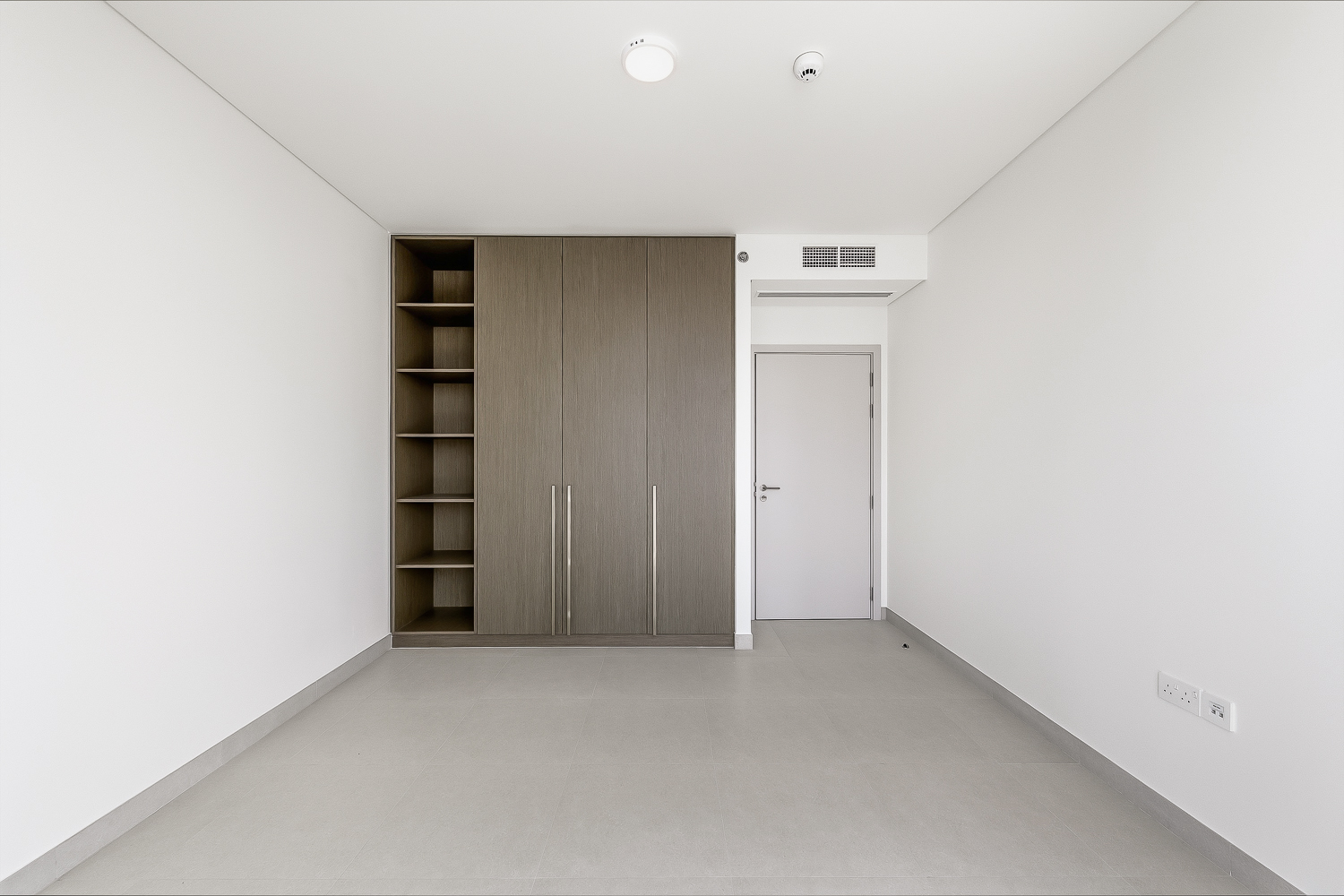 2 Bedrooms Apartment in Beach Mansion Tower 1