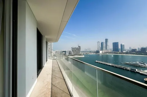 2 Bedrooms Apartment in Palace Beach Residence Tower 1