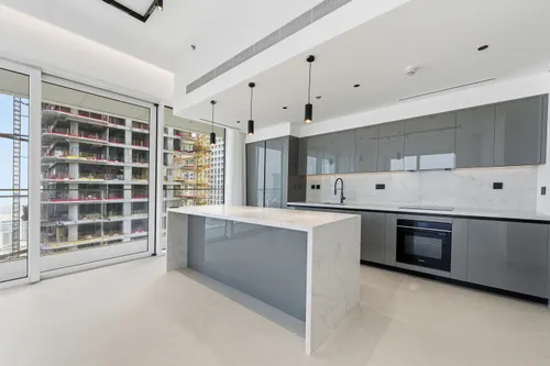 3 Bedrooms Apartment in Grand Bleu Tower 1