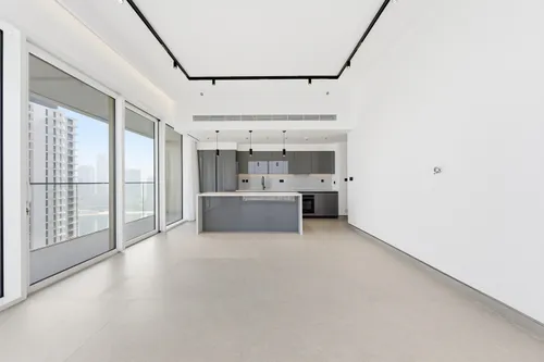 3 Bedrooms Apartment in Grand Bleu Tower 1