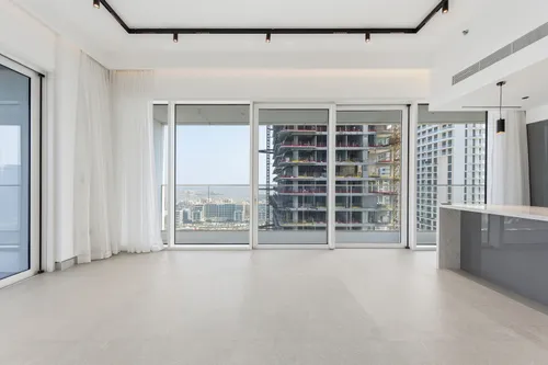 3 Bedrooms Apartment in Grand Bleu Tower 1