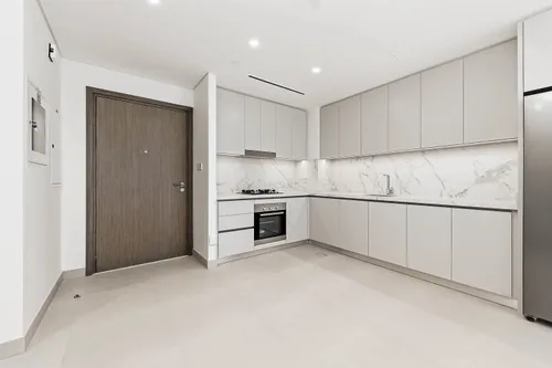 2 Bedrooms Apartment in Beach Mansion Tower 1