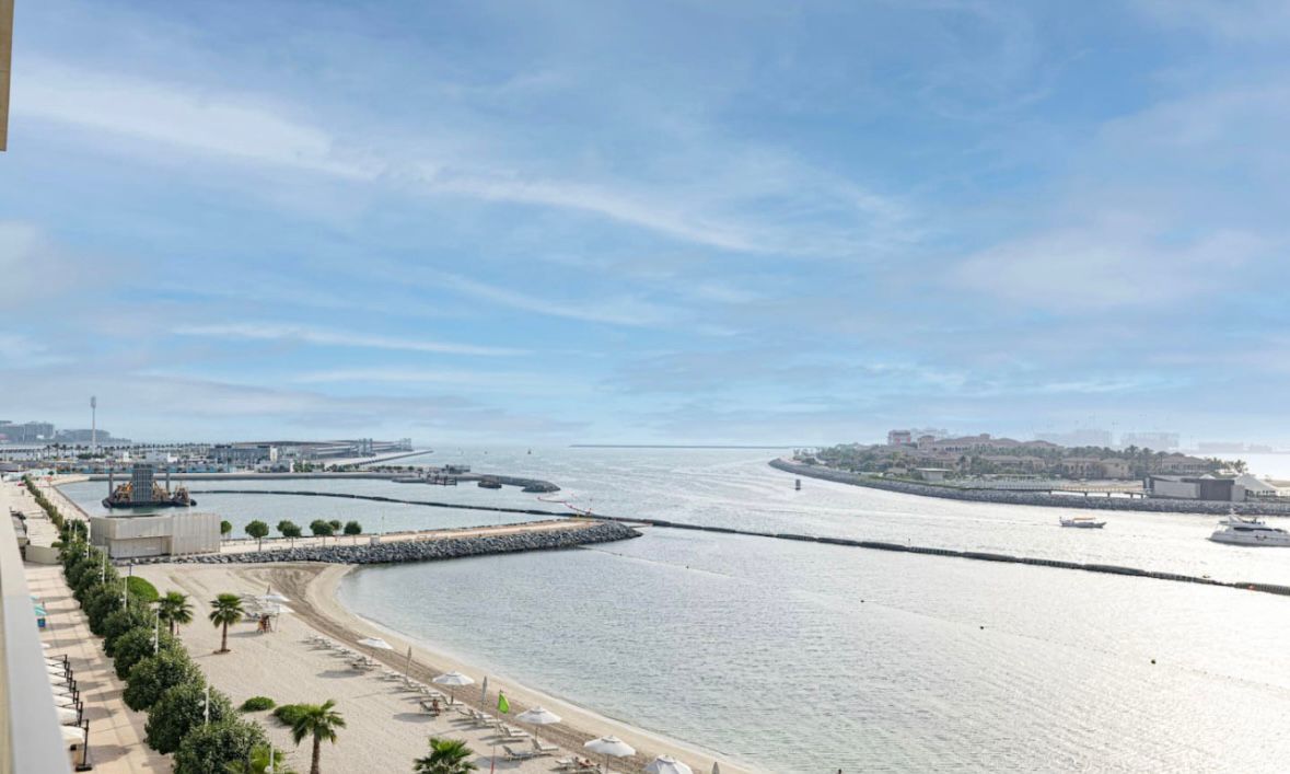 1 Bedroom Apartment in Beach Isle Tower 1