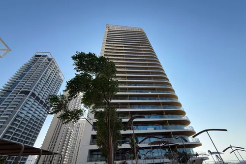 3 Bedrooms Apartment in Grand Bleu Tower 1