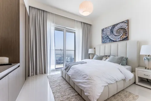 3 Bedrooms Apartment in Grand Bleu Tower 1