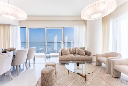 Exclusive | Palm & Burj Khalifa Views | Vacant