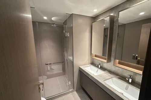 2 Bedrooms Apartment in Grand Bleu Tower 1