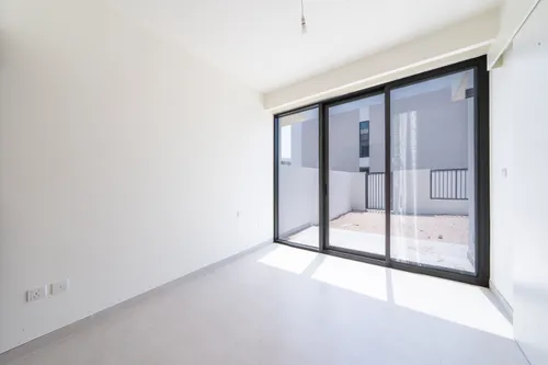 4 Bedrooms Townhouse in Maha Townhouses