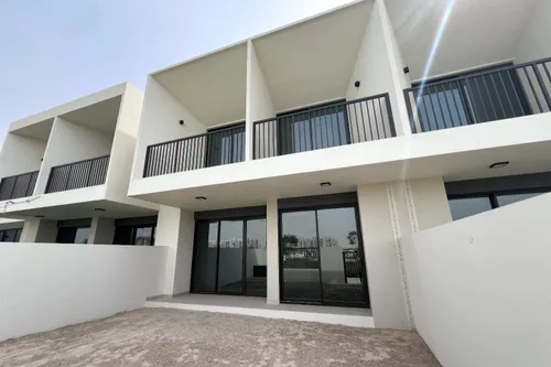 3 Bedrooms Townhouse in Maha Townhouses