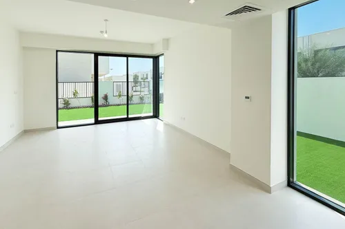 4 Bedrooms Townhouse in Maha Townhouses