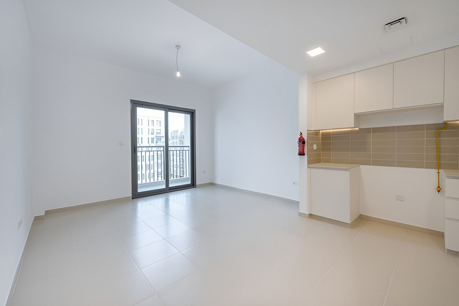 2 Bedrooms Apartment in Hayat Boulevard-2A