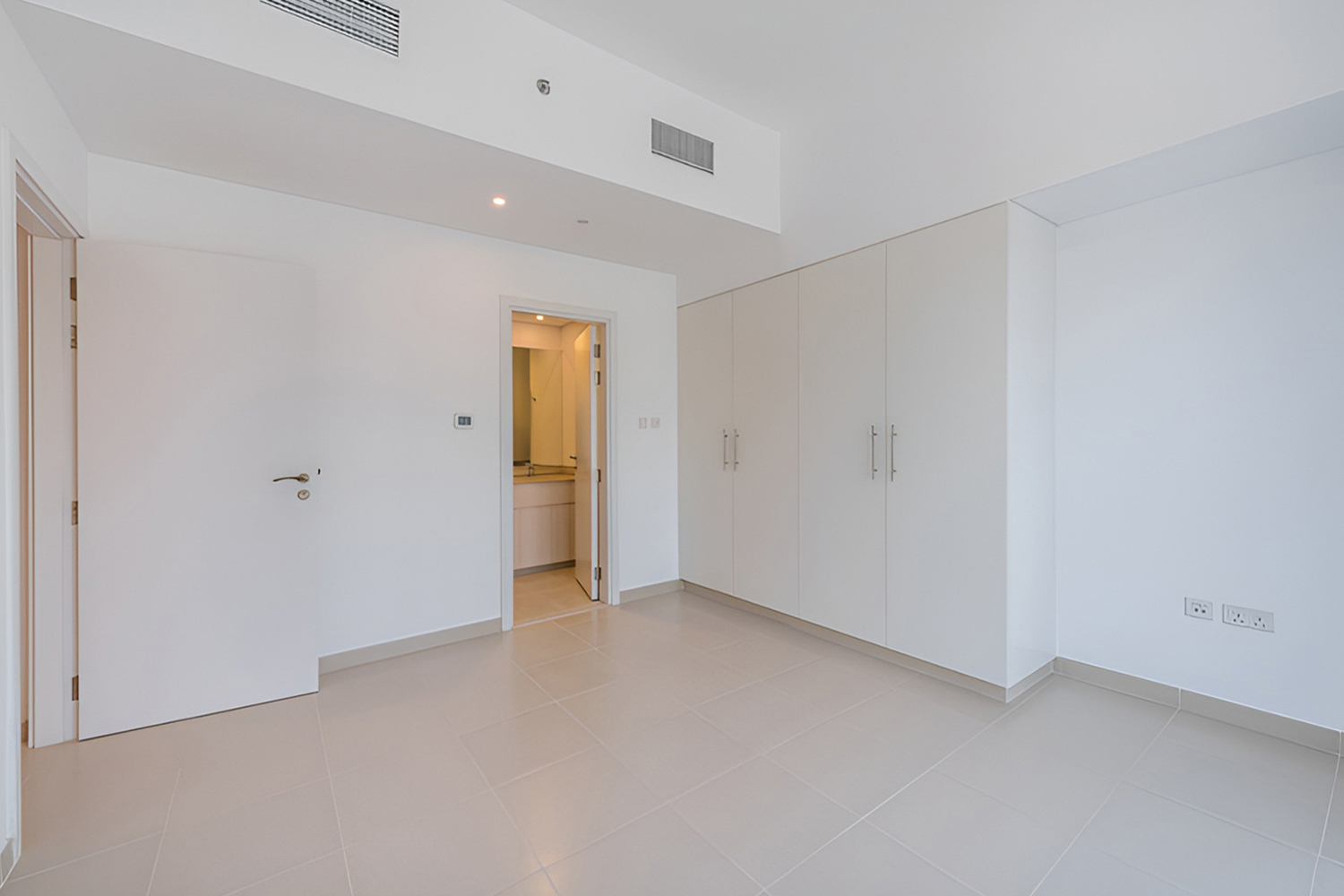 2 Bedrooms Apartment in Hayat Boulevard-2A