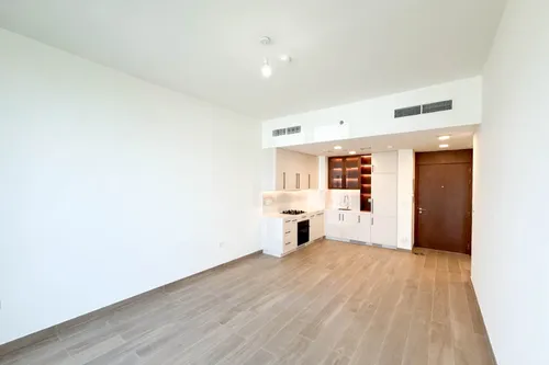 1 Bedroom Apartment in Holland Gardens