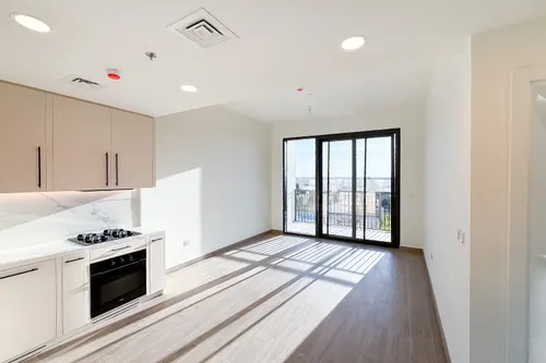 1 Bedroom Apartment in Holland Gardens