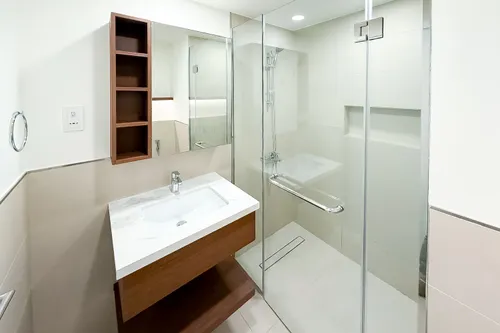 1 Bedroom Apartment in Holland Gardens