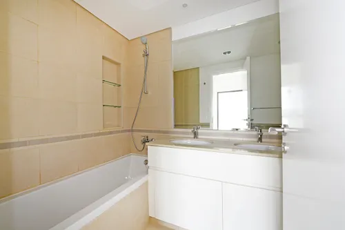 2 Bedrooms Apartment in Zahra Apartments 2A