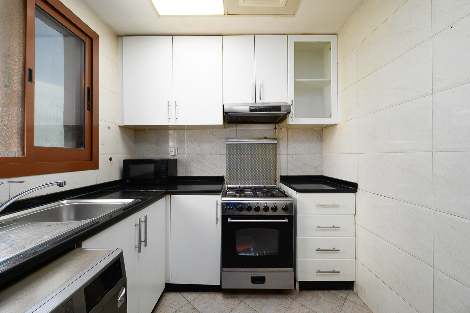 1 Bedroom Apartment in Rokane G24