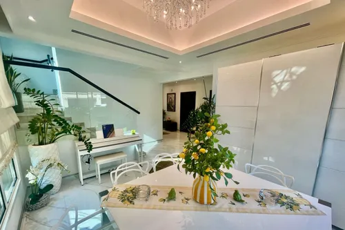 4 Bedrooms Villa in Villa Lantana 1