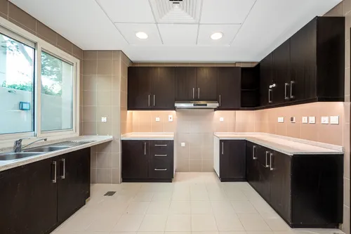 4 Bedrooms Villa in Villa Lantana 2