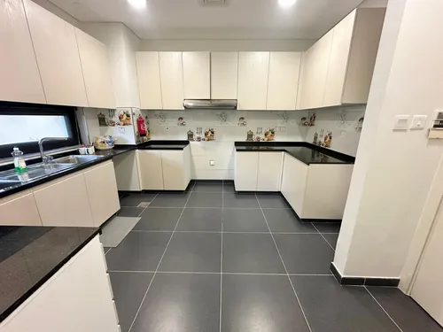 3 Bedrooms Townhouse in Topanga