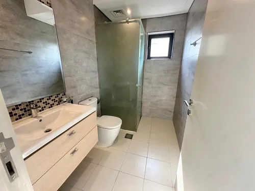 3 Bedrooms Townhouse in Topanga