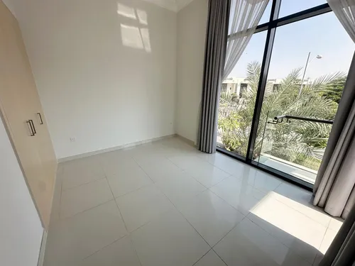 3 Bedrooms Townhouse in Topanga