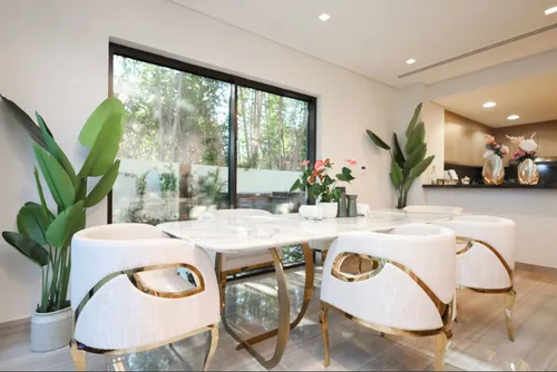 4 Bedrooms Townhouse in Silver Springs 3