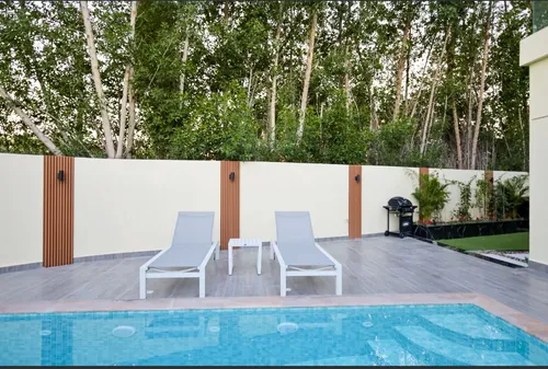 4 Bedrooms Townhouse in Silver Springs 3