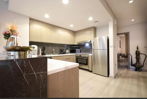 4 Bedrooms Townhouse in Silver Springs 3