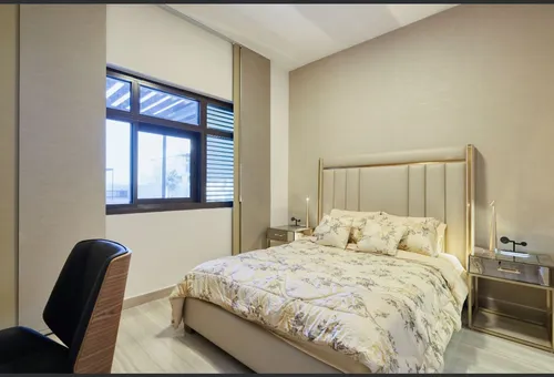 4 Bedrooms Townhouse in Silver Springs 3