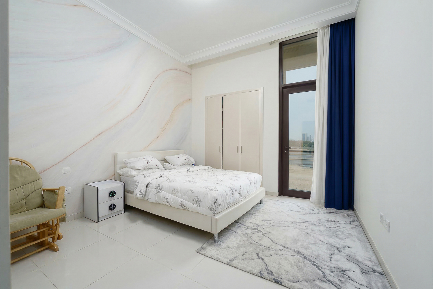 3 Bedrooms Townhouse in Silver Springs 1