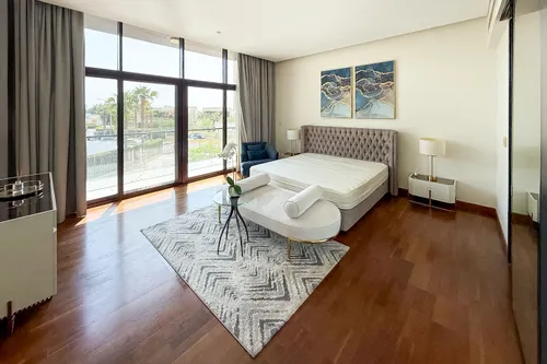 5 Bedrooms Villa in Picadilly Green