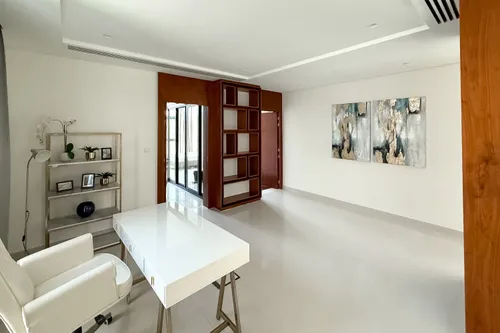 5 Bedrooms Villa in Picadilly Green