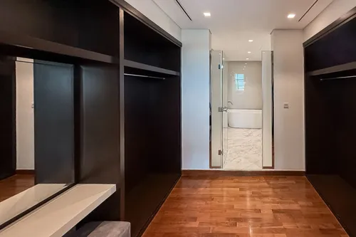 5 Bedrooms Villa in Picadilly Green