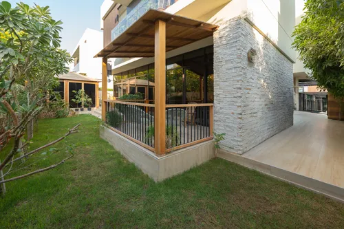 5 Bedrooms Villa in Silver Springs 1