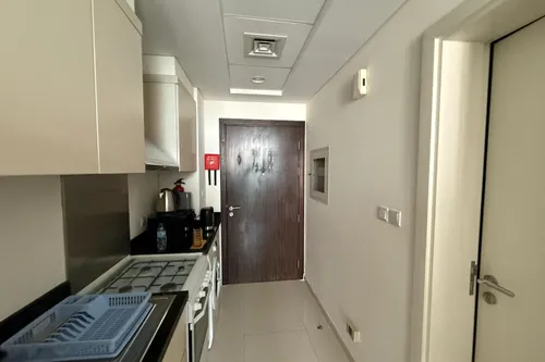  Apartment in Carson B