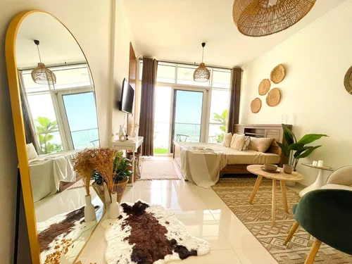  Apartment in Carson B