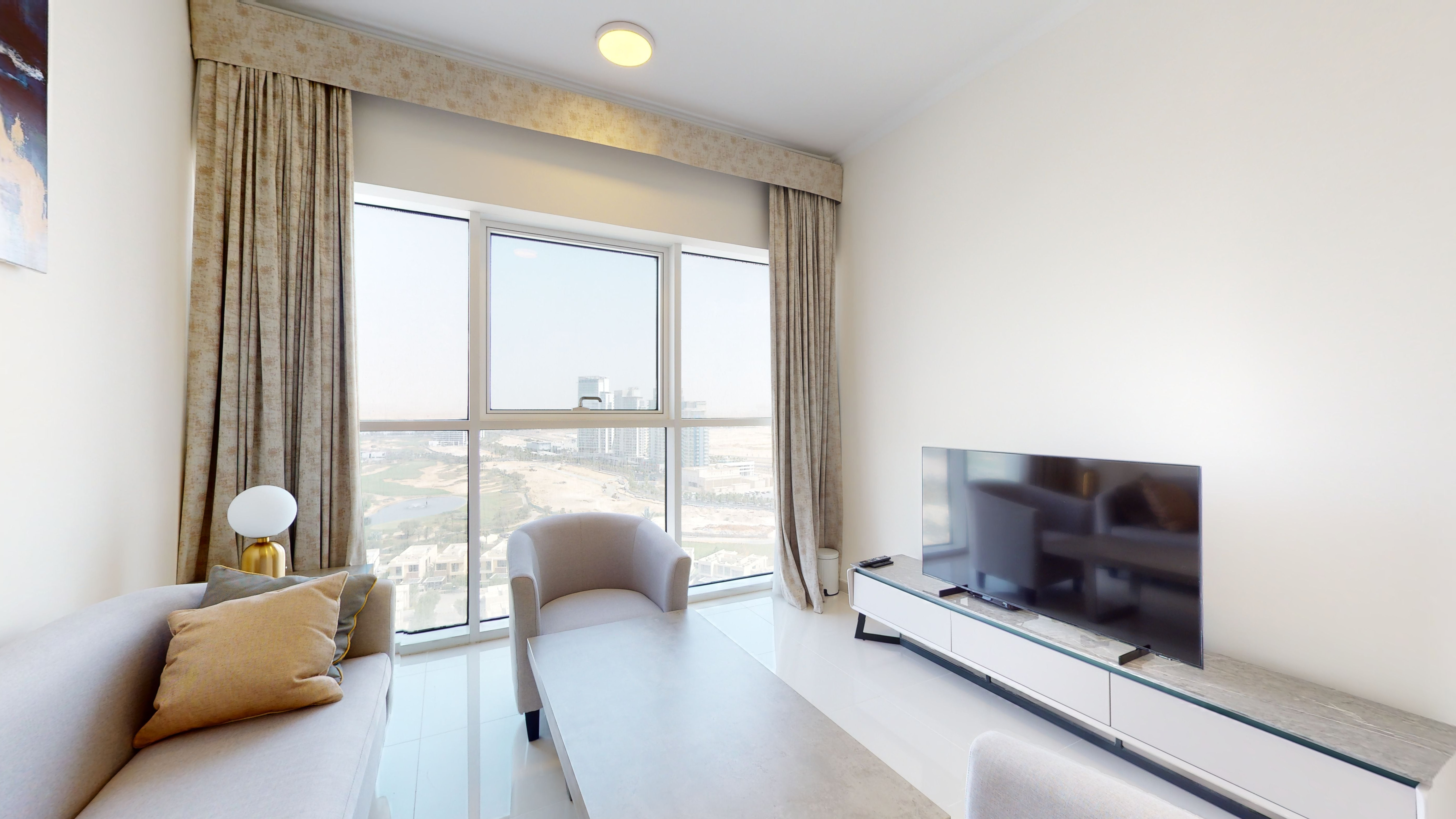 1 Bedroom Apartment in Carson B