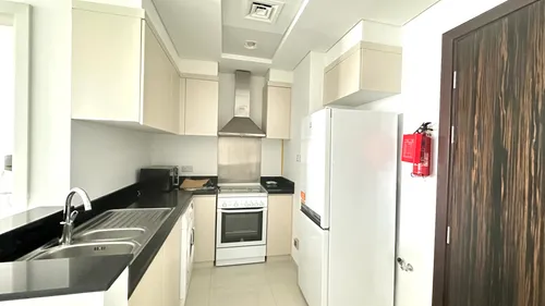 1 Bedroom Apartment in Carson B