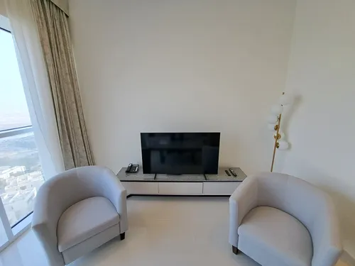 1 Bedroom Apartment in Carson B