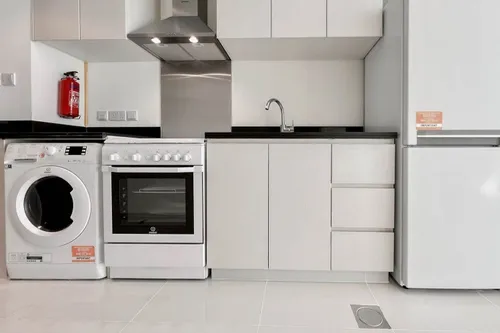  Apartment in Carson A