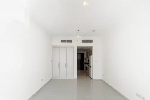  Apartment in Carson A