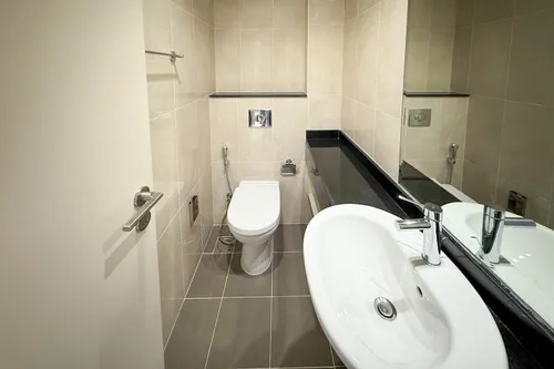 1 Bedroom Apartment in Artesia C