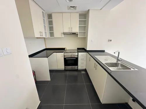 2 Bedrooms Apartment in Golf Horizon Tower A