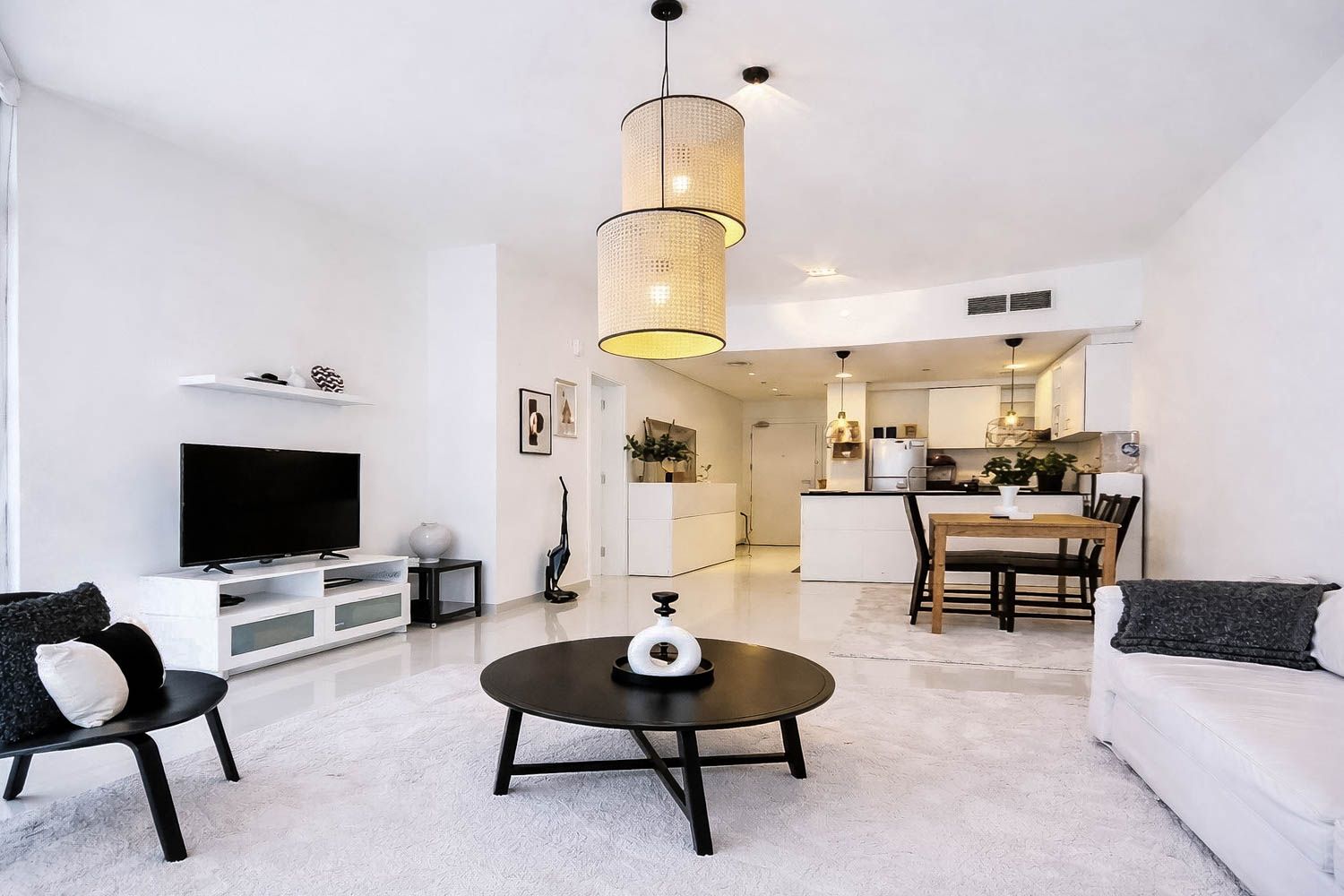 1 Bedroom Apartment in Golf Promenade 3B