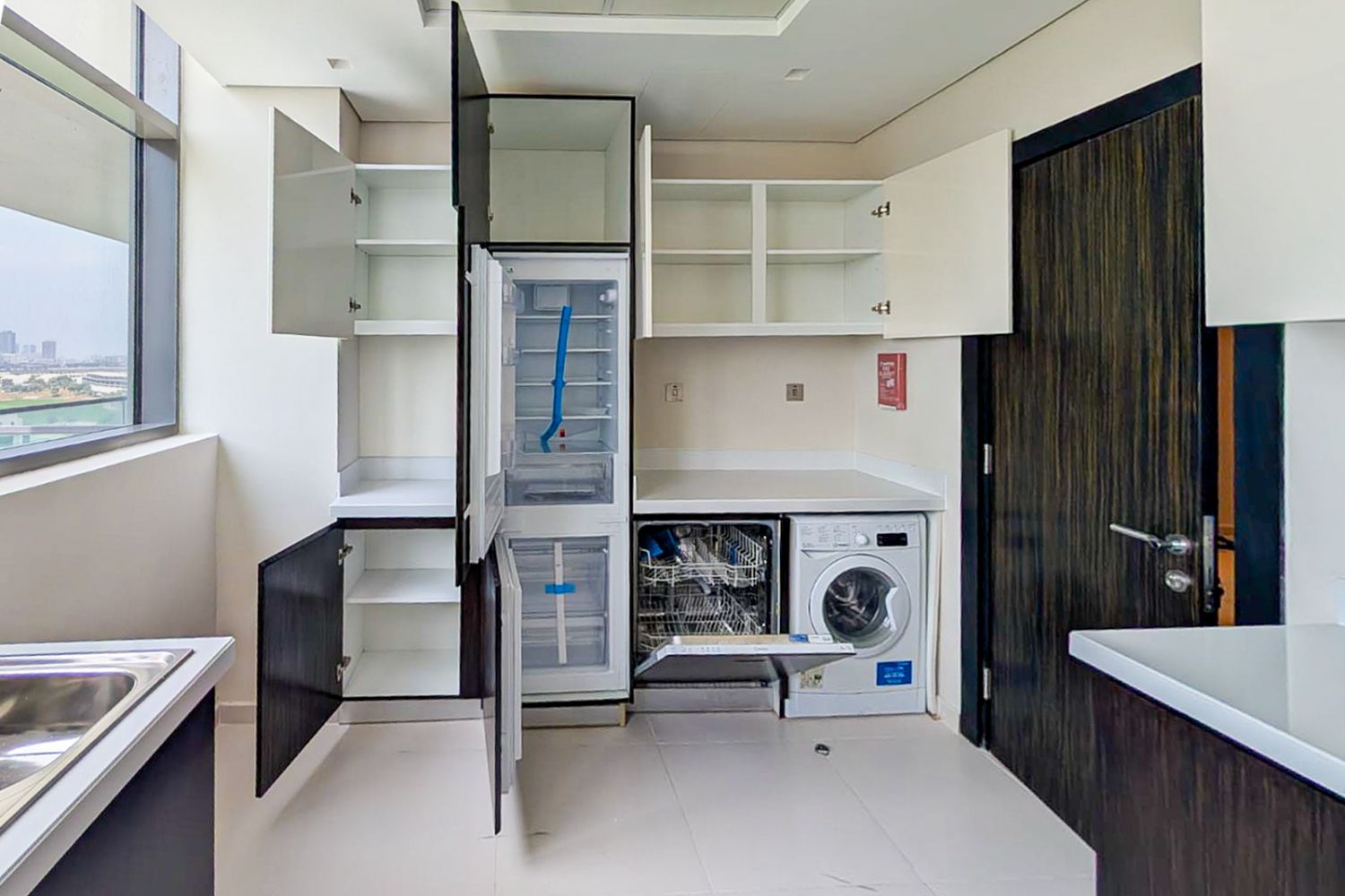 3 Bedrooms Apartment in Golf Terrace B