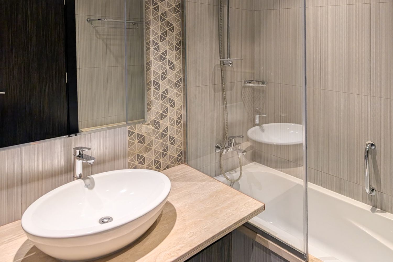 3 Bedrooms Apartment in Golf Terrace B